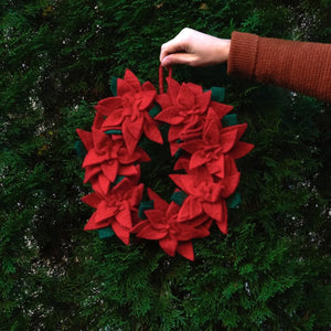 Felt Poinsettia Wreath Regular Global Goods Partners   