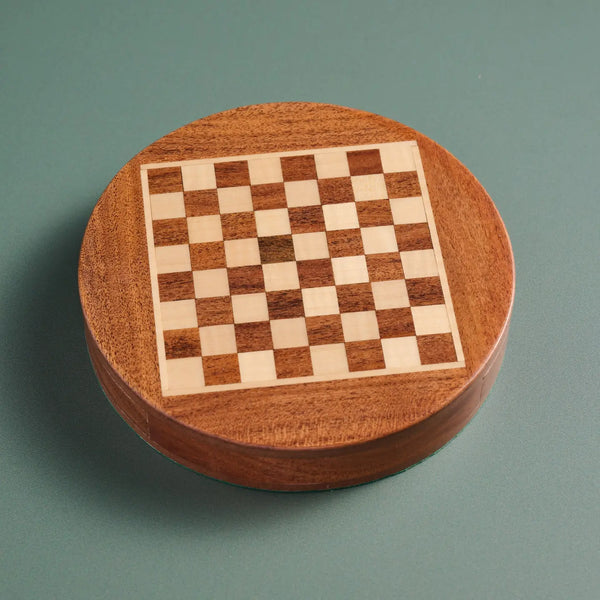 Acacia Wood Chess Set  Ten Thousand Villages   