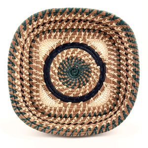 Marcela Pine Needle Basket Regular Mayan Hands   